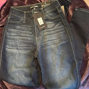 Fashion Nova dark wash high rise skinny jeans